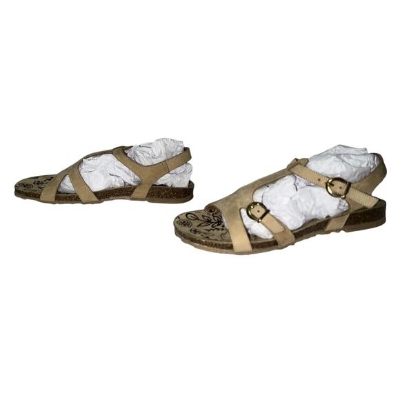 MASSIMO CAPONI Shoes Women's Size 9.5M Tan Leather Buckle Strap Sandals Vacation - Picture 5 of 9